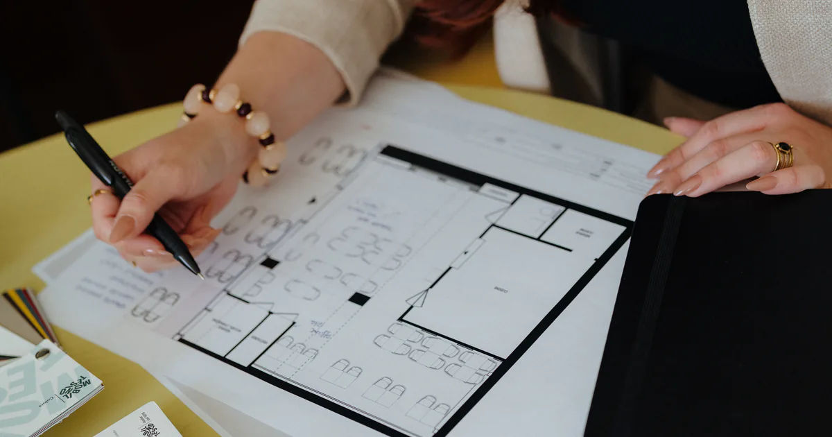 Pourquoi choisir un designer d’intérieur indépendant ?